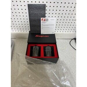 Snap on Tools Boxed Whiskey Glasses Set Clear Glass with Logo NEW